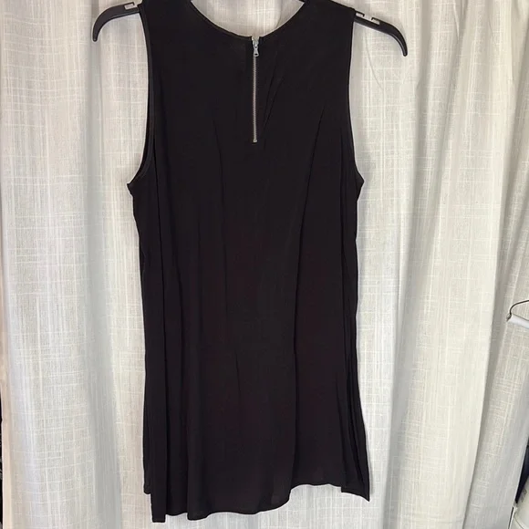 Loft Black Sleeveless Tank Top - Picture 6 of 6